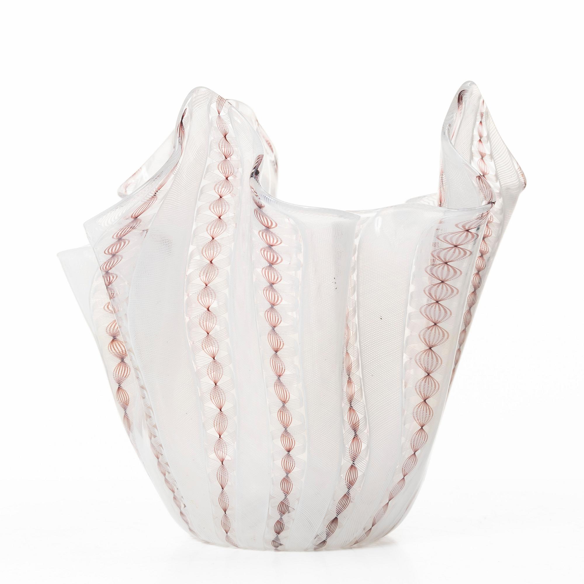 Paolo Venini & Fulvio Bianconi, a 'Fazzoletto' vase, Venini, Murano, Italy.