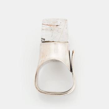 167. Vivianna Torun Bülow-Hübe, ring, Georg Jensen, Köpenhamn 1945-77, designnr 151, sterling med rutilkvarts.