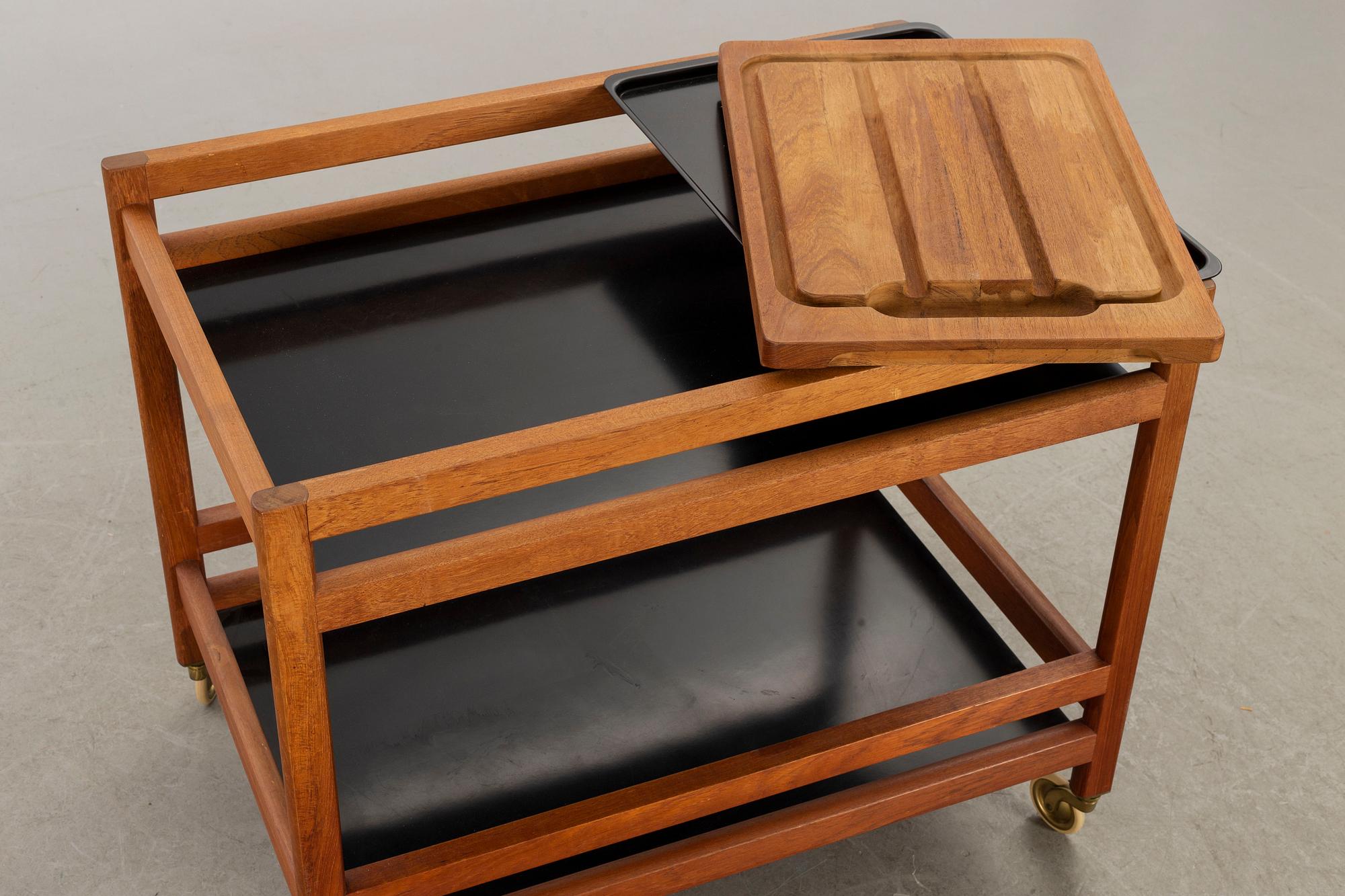 An BØRGE MOGENSEN serving trolley, model 5370.