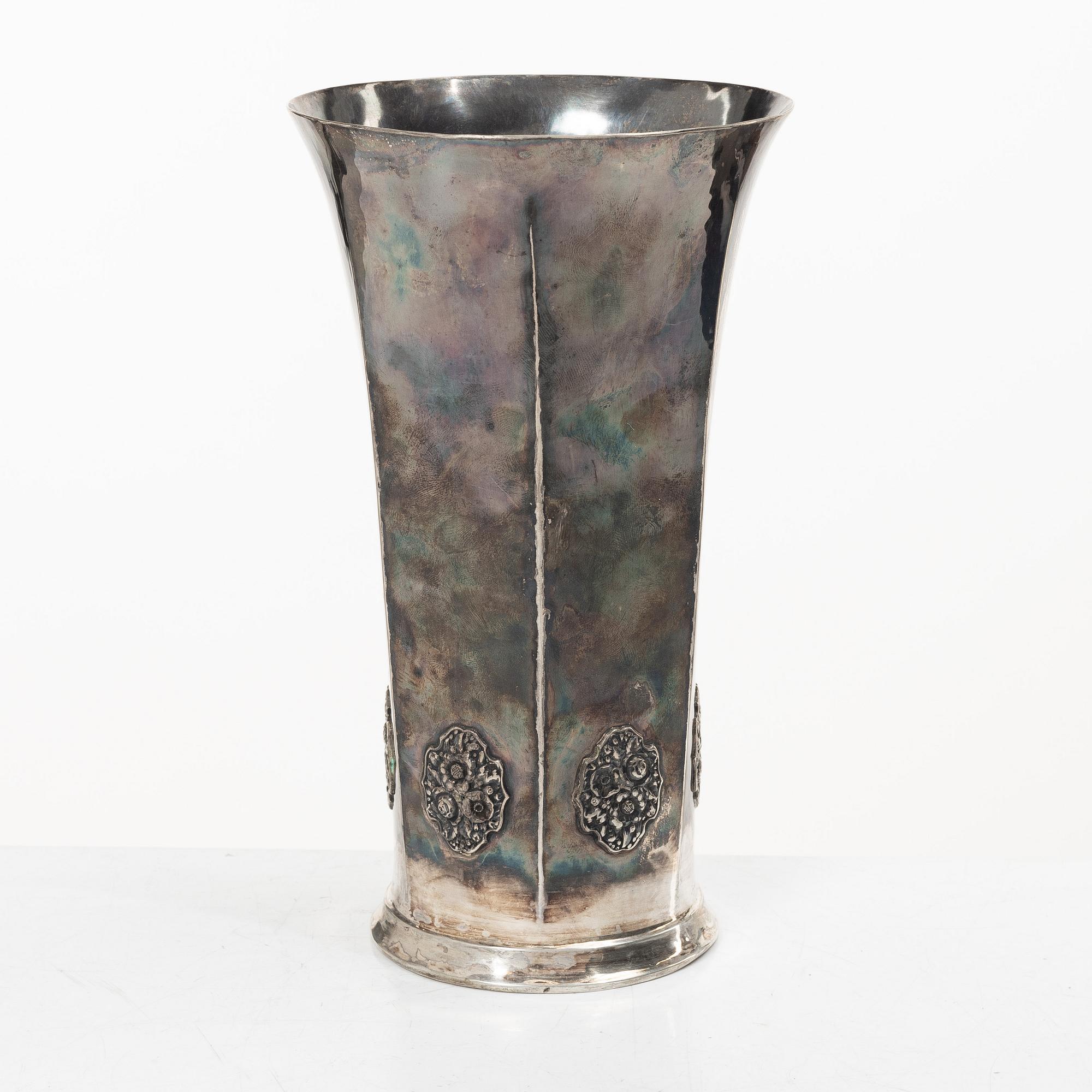 C.G. Hallberg, a silver vase, Stockholm 1919.