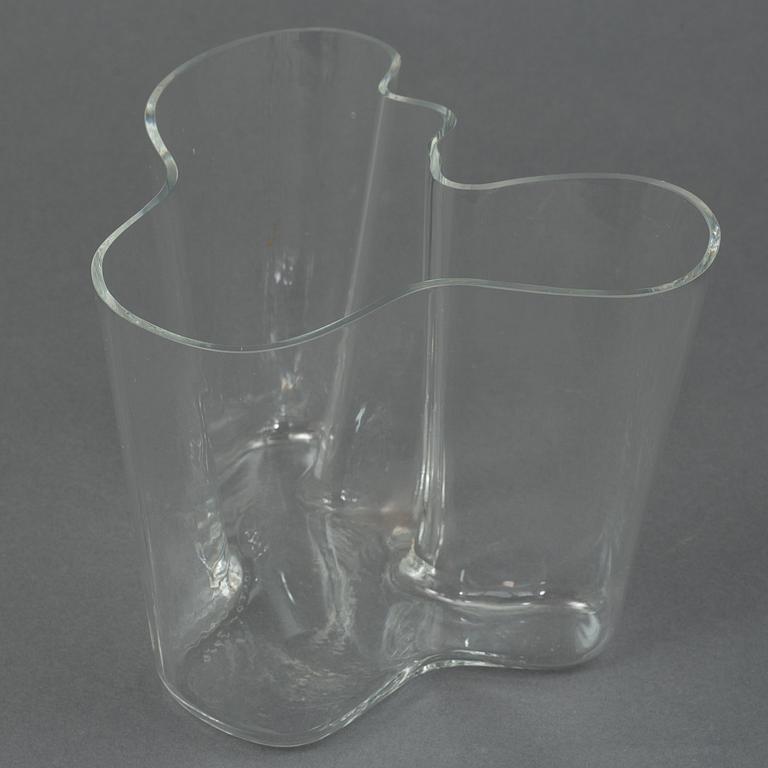 Alvar Aalto, a 'Savoy' glass vase, model 3030, Iittala, Finland, second half of the 20th Century.