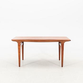 Johannes Andersen, a 1960s teak dining table Uldum Denmark.