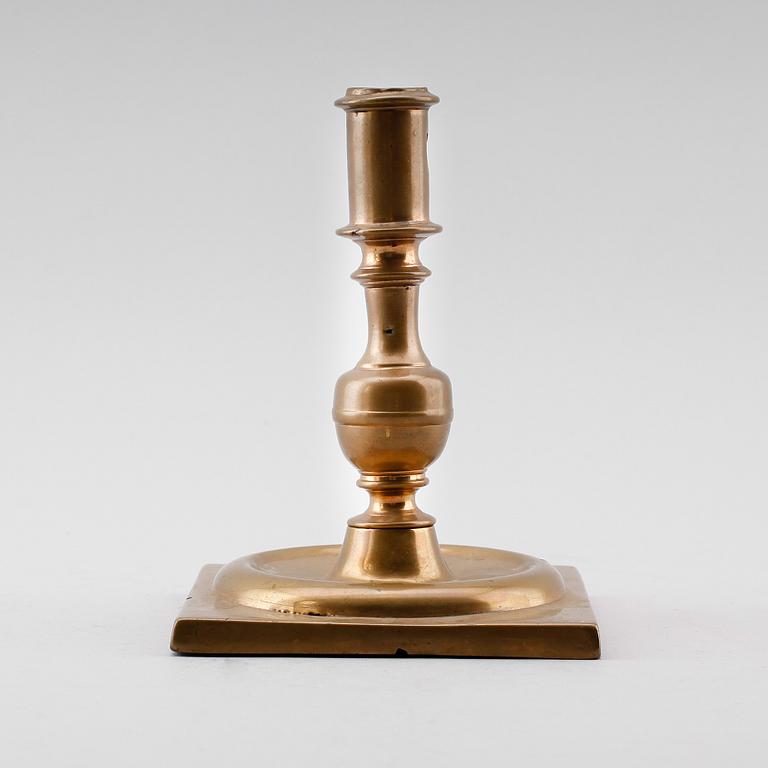 LJUSSTAKE, mässing, barock, 1700-tal.