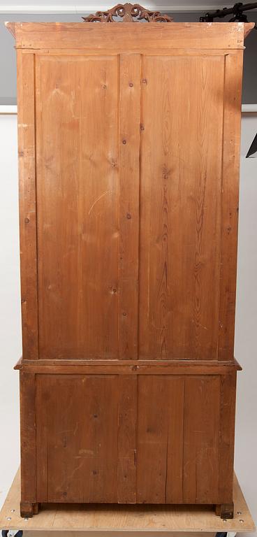 BOKSKÅP, 1800-talets senare hälft.