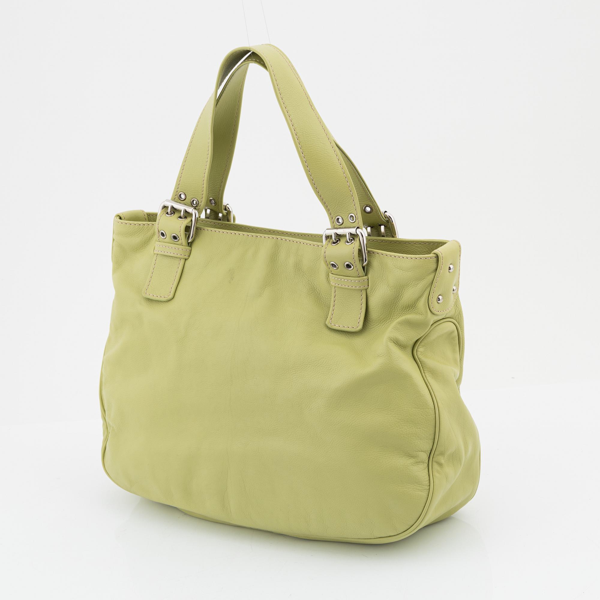 Marc Jacobs, a green leather 'Cammie' handbag.