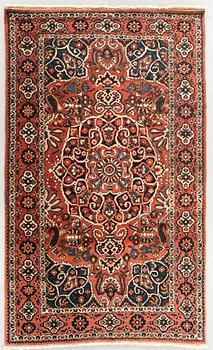 An antique Bachtiari carpet ca 205 x 134 cm.