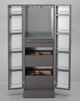 BARSKÅP, Selva, Italien, omkring år 2000.