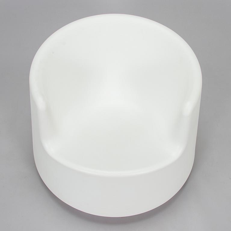 Eero Aarnio, A 'Roulette' armchair for Vondom, 2012.