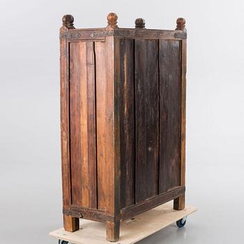 SKÅP, Indiskt, 1800-tal.