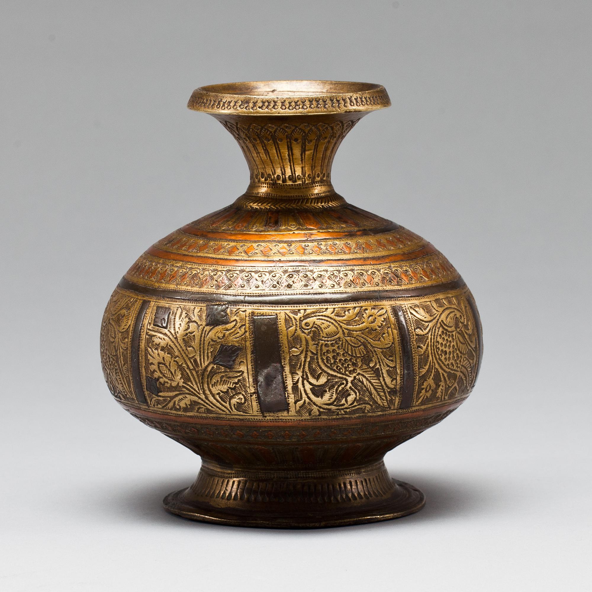 VAS, brons, troligen Indien, 1800-tal.