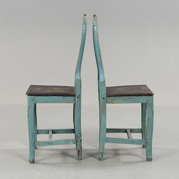 a set of 6 early 10th century folk art chairs from Hälsingland.