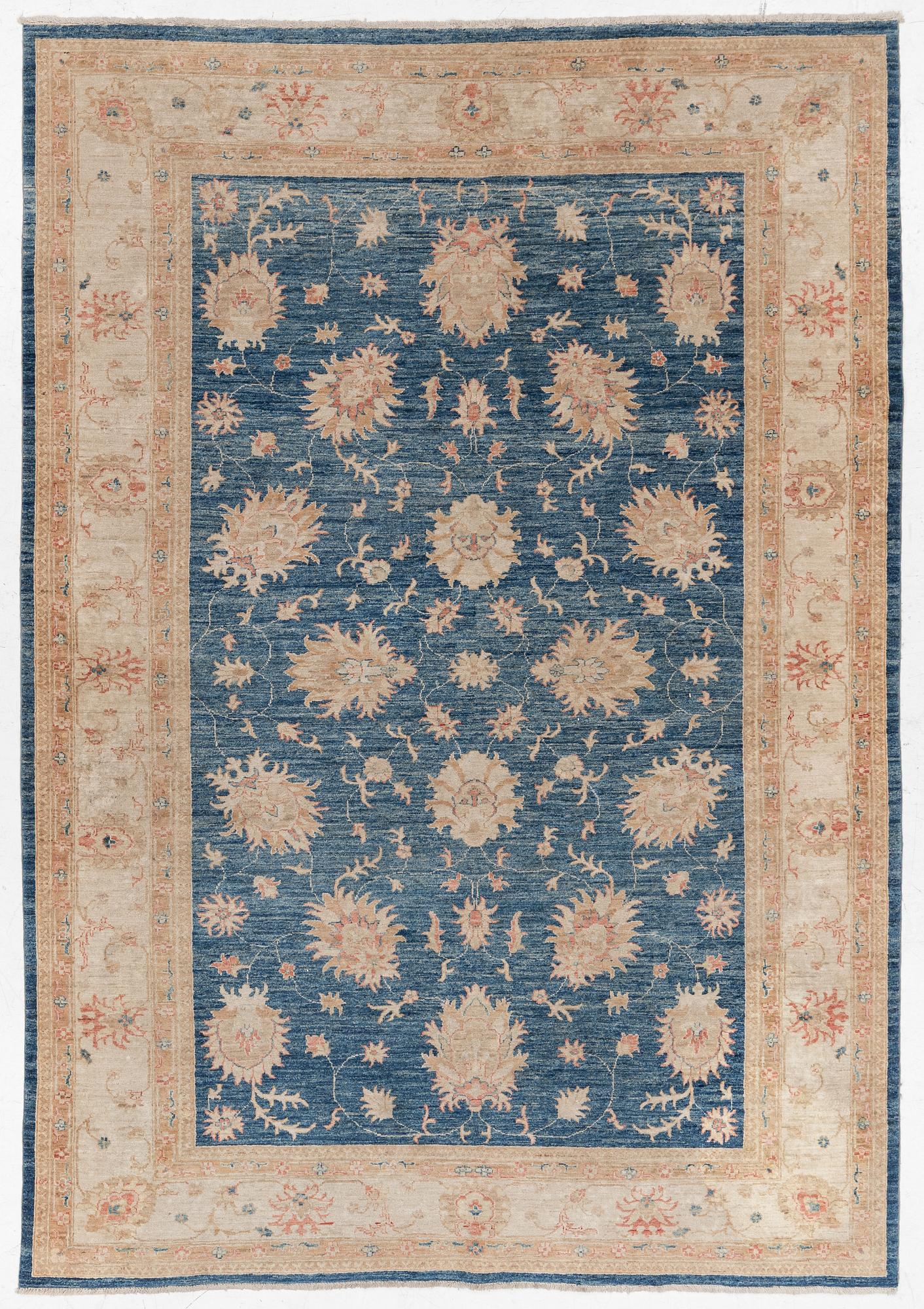 A Ziegler Design carpet, ca 300 x 200 cm.