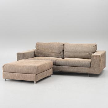 Soffa och sittpuff, 2000-tal.