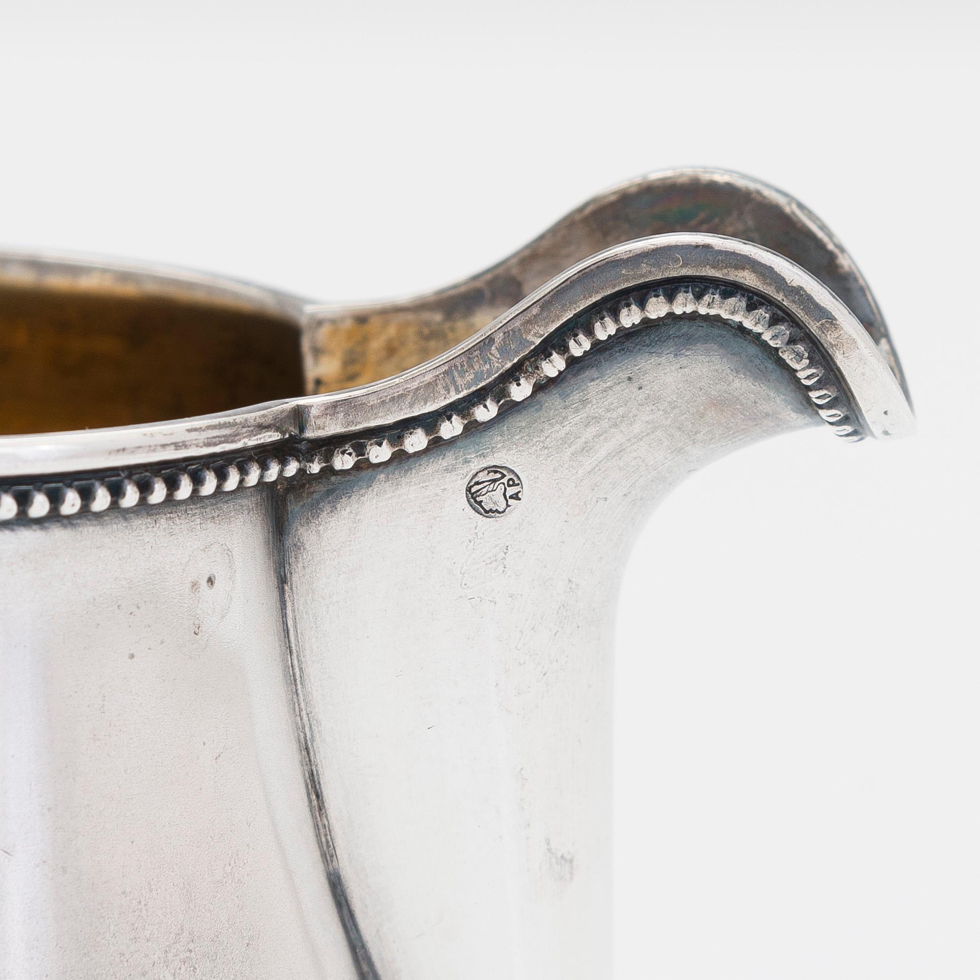 Gräddsnäcka, och saltkar, 2 st, silver, Ryssland 1872 - ca 1910.