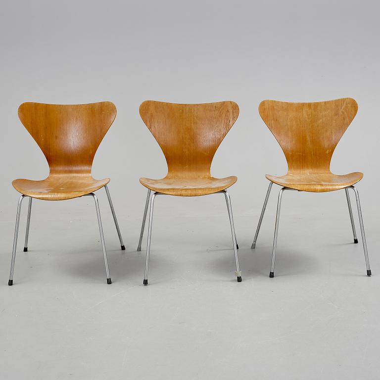 STOLAR, 3 st, "Sjuan", Arne Jacobsen, Fritz hansen, 1900-talets andra hälft.