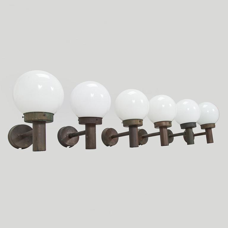 Lisa Johansson-Pape, A set of six of 1970s outdoor wall lights '140-015' for Stockmann Orno.