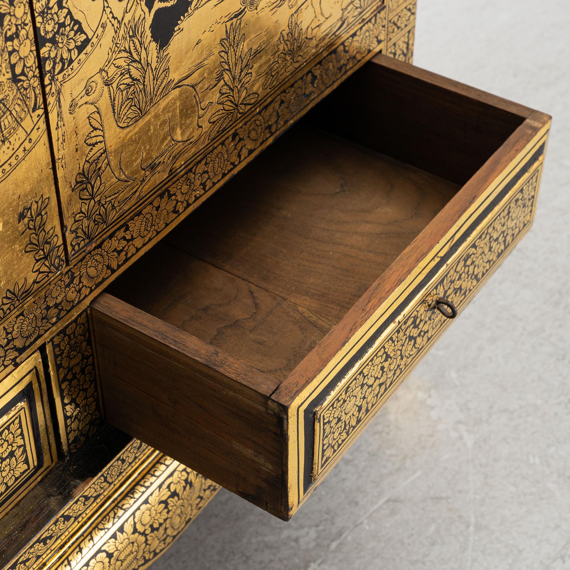 Skåp, Thailand, 1900-tal.