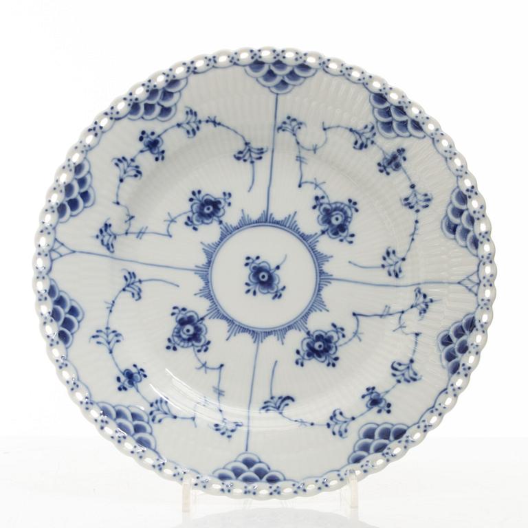 Dinner service, 45 pieces, porcelain, "Blue Fluted", Royal Copenhagen, Denmark.