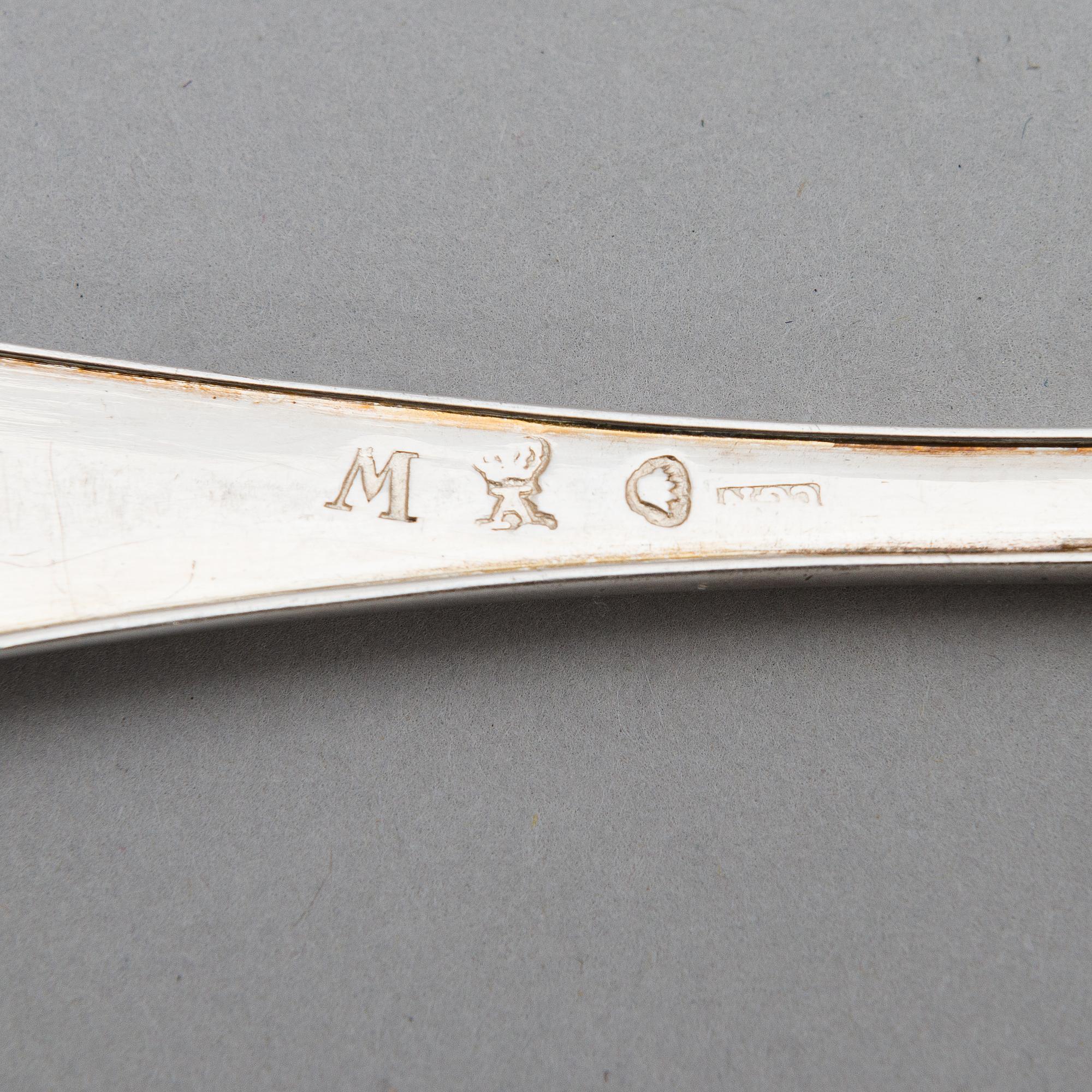 Carl Gustaf Nyberg, ruokalusikoita, 6 kpl, hopeaa, Turku 1821.