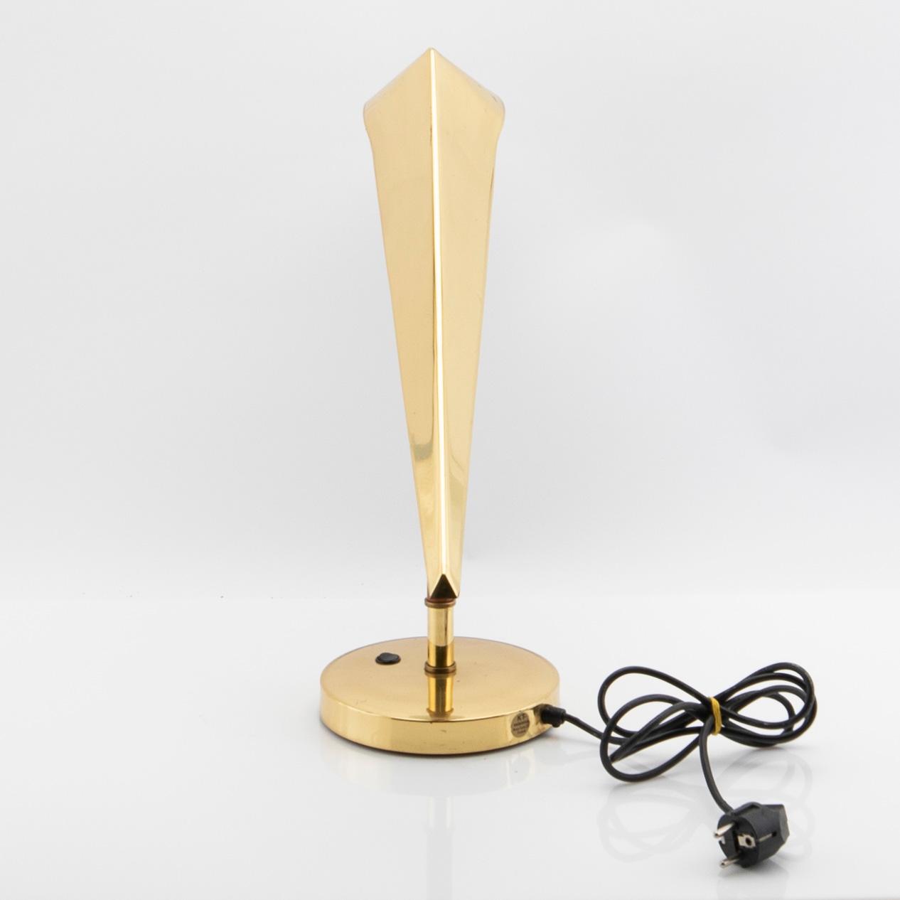 Table lamp, KT-Valaistus, Kone-Tukku Oy, Finland, second half of the 20th century.