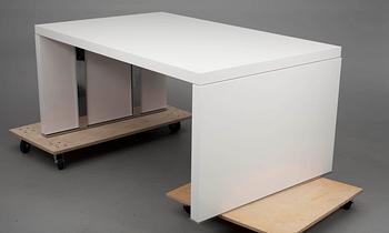 MATBORD, Pagnon & Pelhaître, Ligne Roset, Frankrike 2006.