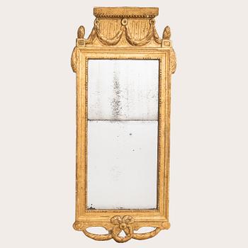 Mirror, by Per Westin (sculptor and mirror maker in Stockholm from 1776), Gustavian.