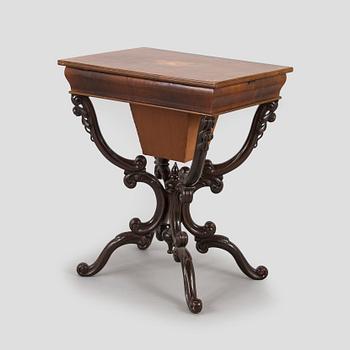 Sybord, 1800-talets senare hälft. Nyrokoko.