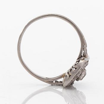 A platinum art deco ring with old-cut and rose-cut diamonds, Moscow, first half of the 20th century.
