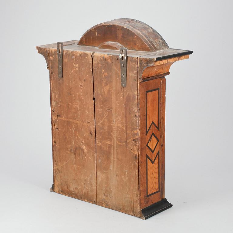 VÄGGSKÅP, barock, 1700-tal.