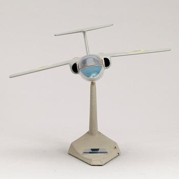 FLYGPLANSMODELL, metall, SAAB - 105.