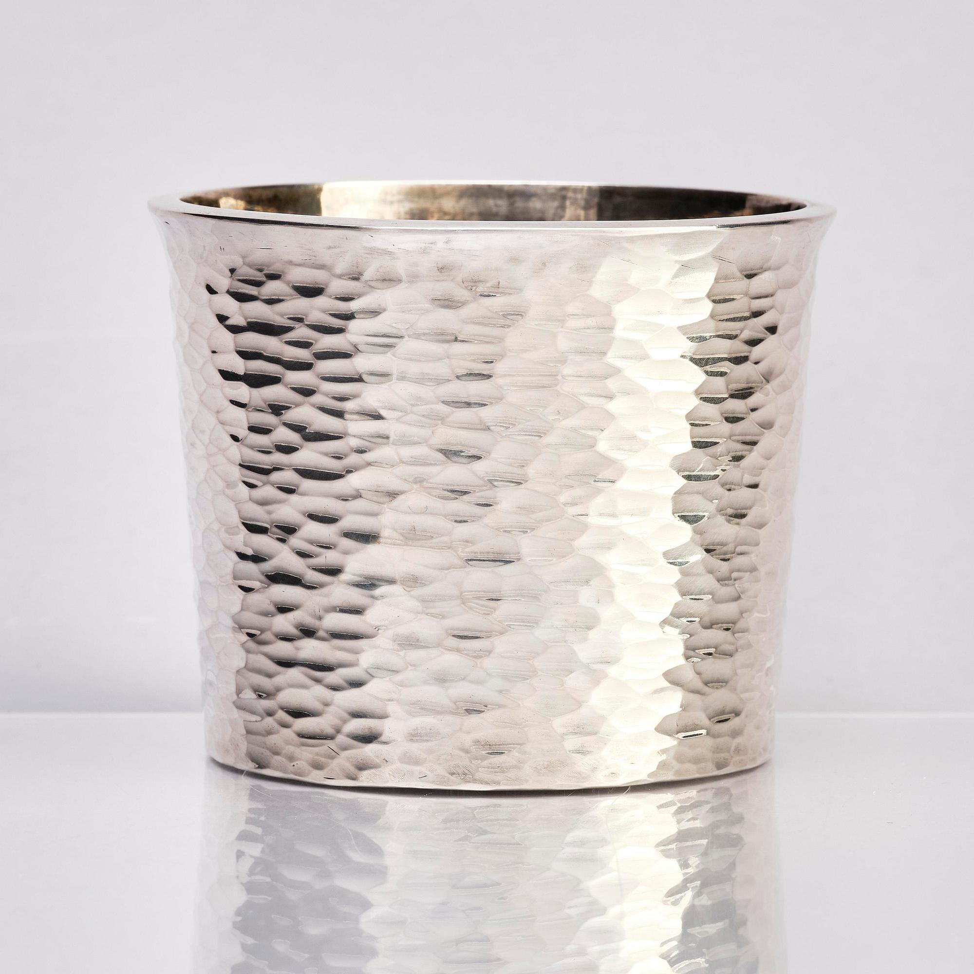 Atelier Borgila, a sterling silver vase/bowl, Stockholm 1944.