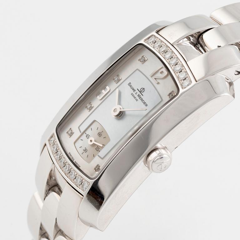 Baume & Mercier, Hampton, armbandsur, 22 x 28 mm.