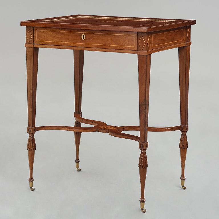 A late Gustavian early 19th century table attributed to Lars Qvarnberg (master in Stockholm 1801-13).