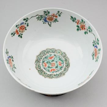 SKÅL, porslin, Qingdynastin Kangxi (1662-1722).