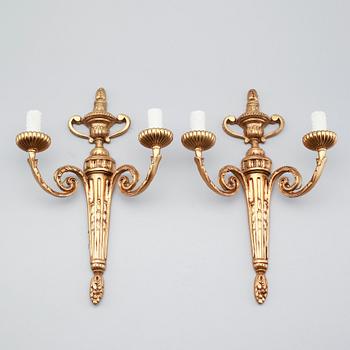 VÄGGAPPLIQUER, 1 par, brons, 1900-talets första hälft.