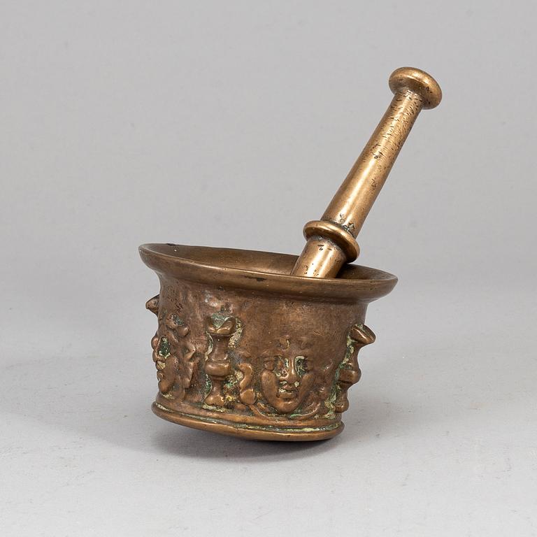 A 17th century bronze mortar.