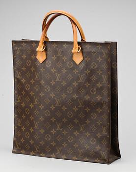 VÄSKA, "Sac plat", Louis Vuitton.