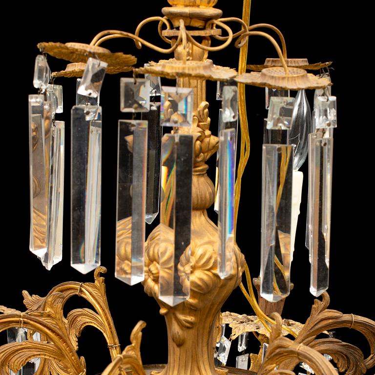 A late 19th century ceiling lamp.