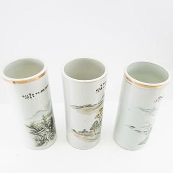 A set of three Chinese vases, 20th century.