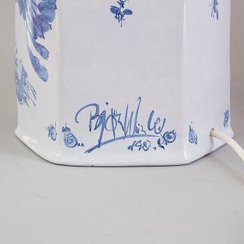 BJÖRN WIINBLAD, bordslampor 1 par, signerade och daterad 1987.