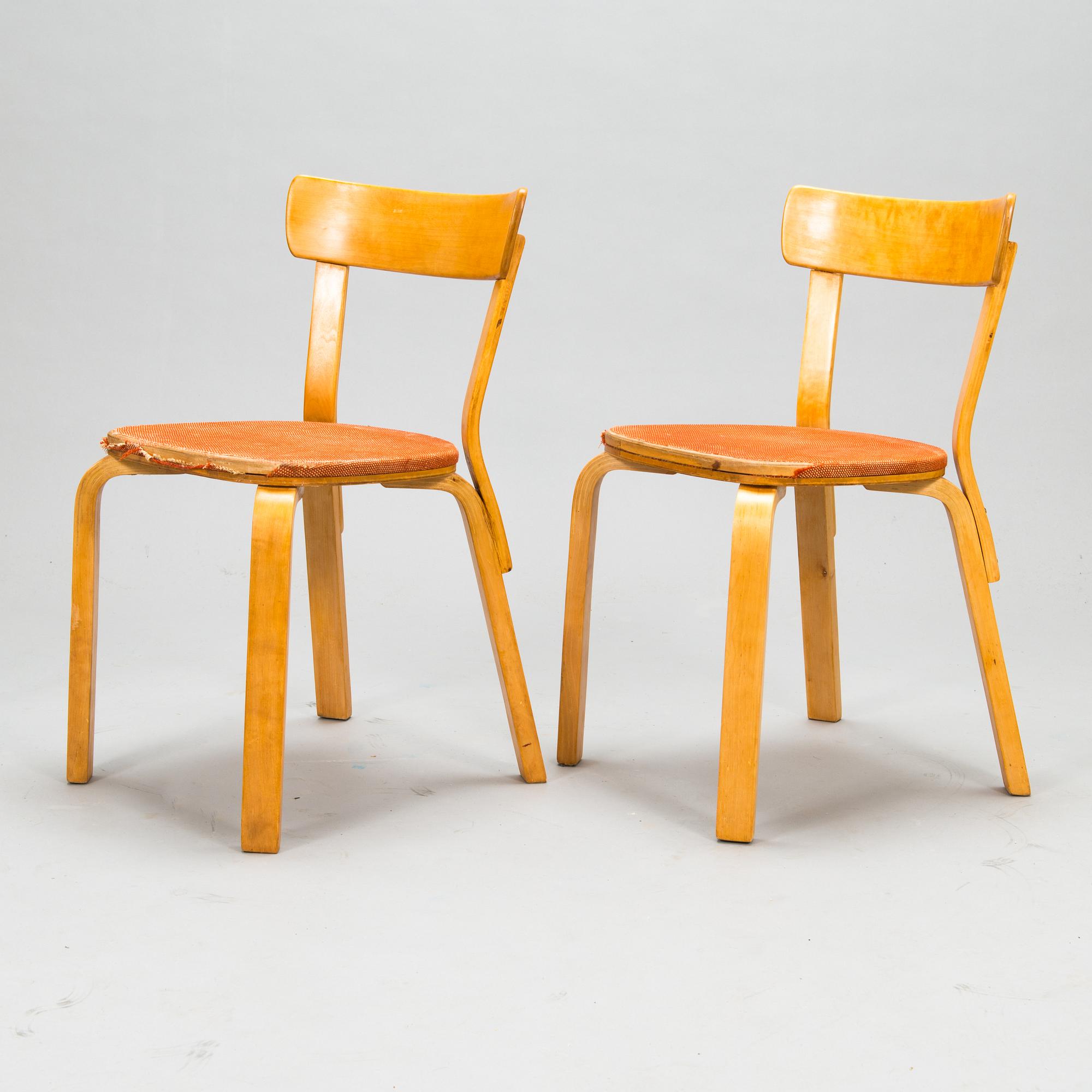 Alvar Aalto, stolar, ett par, modell 69, O.Y. Huonekalu- ja Rakennustyötehdas A.B. 1930/40-tal.