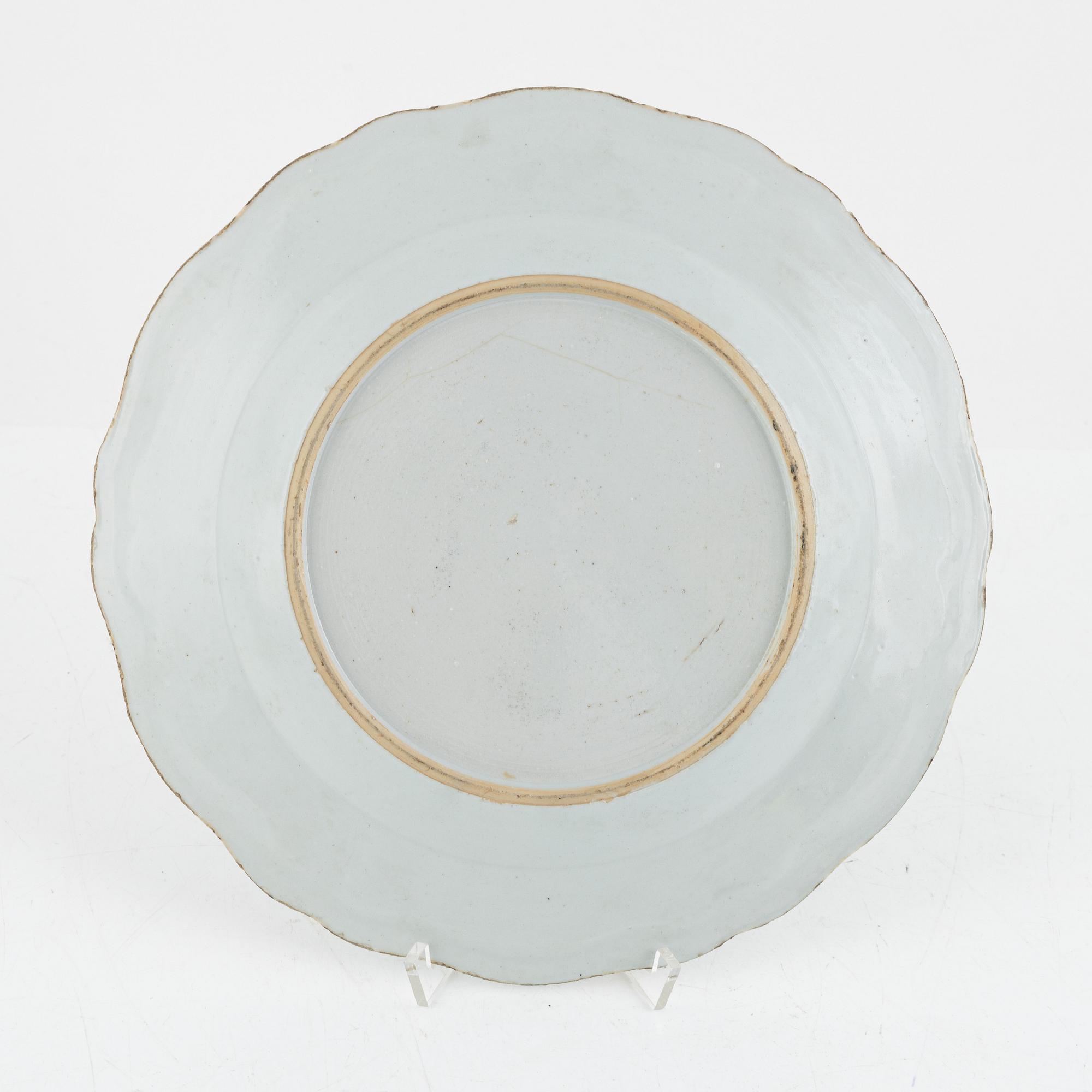 Tallrik, porslin, Kina, Qingdynastin, 1700-tal.
