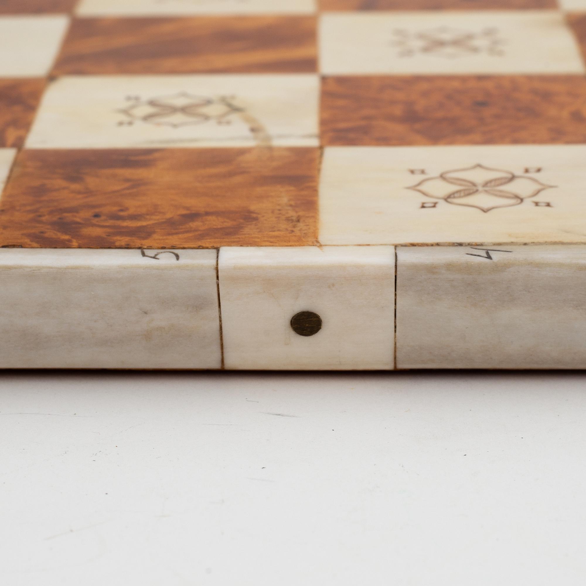 A birch and reindeer horn chessgame by Thore Sunna, before 1966, signed.