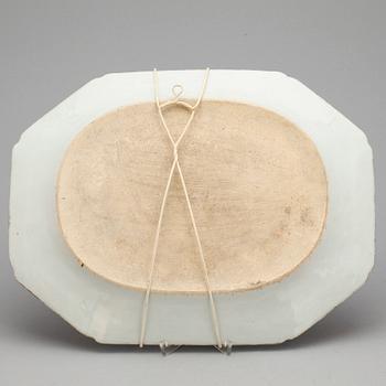 STEKFAT, porslin kina, Qing dynastin, Qianlong, 1700-tal.
