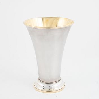 A silver beaker, Auran Kultaseppä Oy, Finland, 1977.