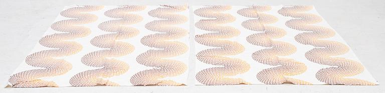 Verner Panton, gardiner, ett par, "Kurve", Mira X, Danmark.