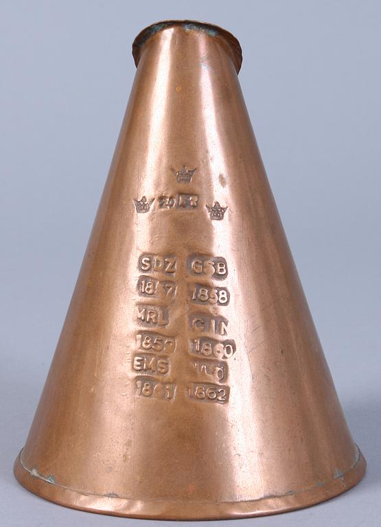 MÅTTSATS, 7 st, koppar, 1800-tal.