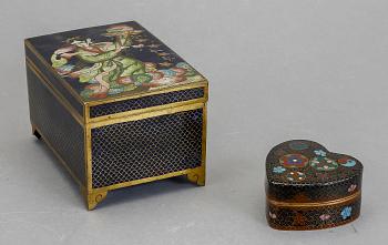 SKRIN samt ASK, cloisonné, Japan, tidigt 1900-tal.