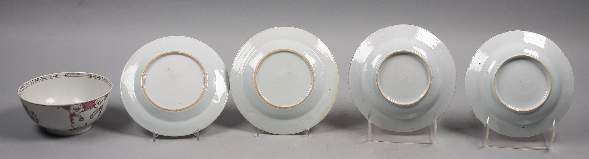 TALLRIKAR SAMT SKÅL, 5 st, porslin, Qianlong, Kina 1700-tal.