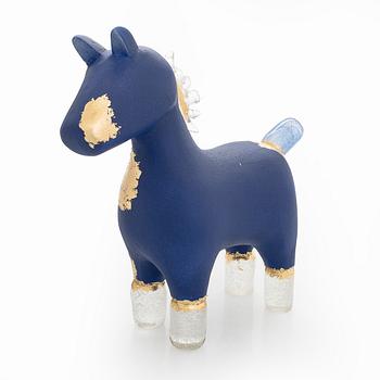 Sini Majuri, Skulptur, "Shadowfax" signerad Sini Majuri. Sveaborg och Lappvik 2025.